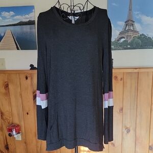 Women's Black and Pink Long Sleeve Top